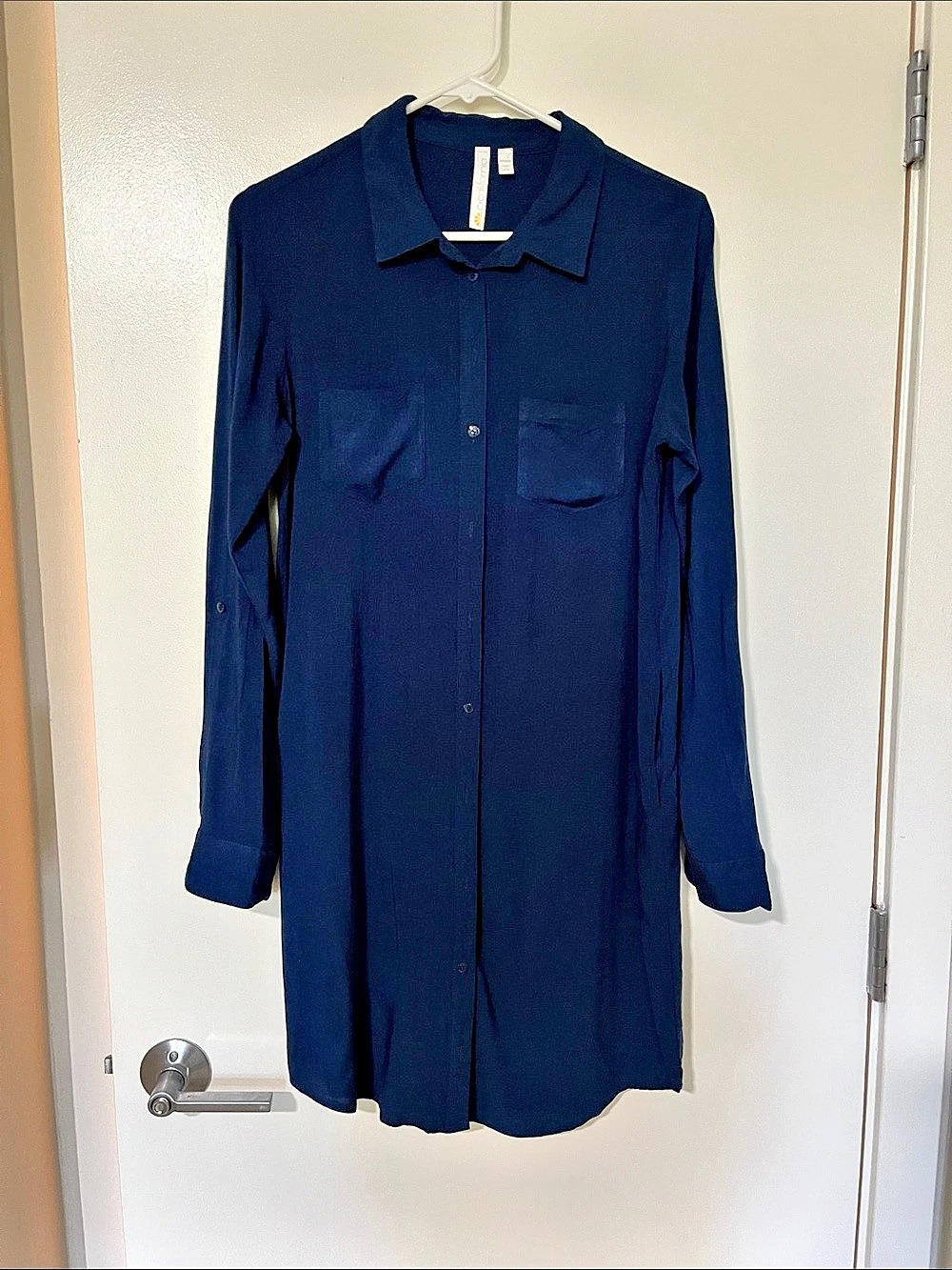 C&C California Navy Button Down Shirt Size Medium Like New